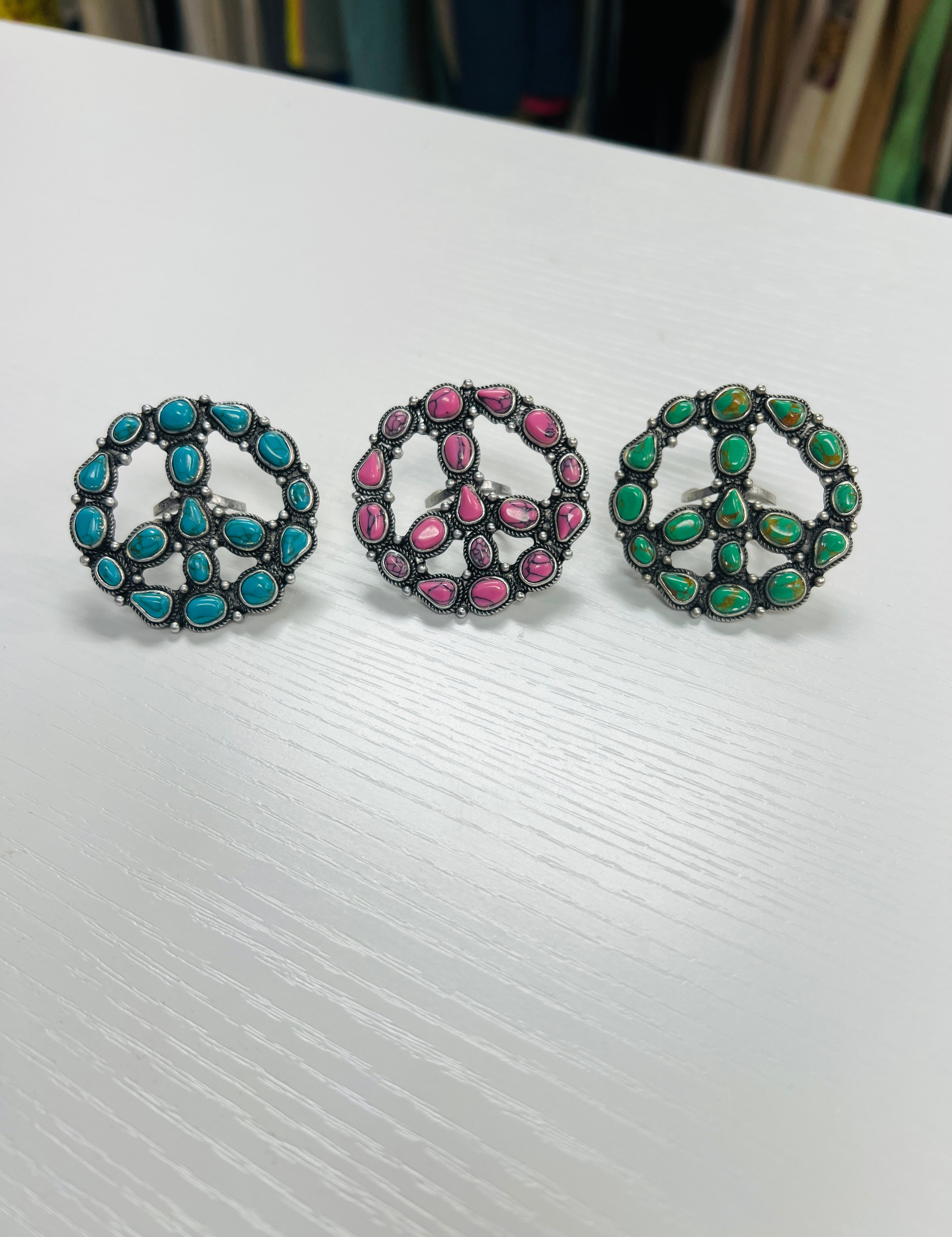 Peace Sign Adjustable Rings on Simply Obsessed