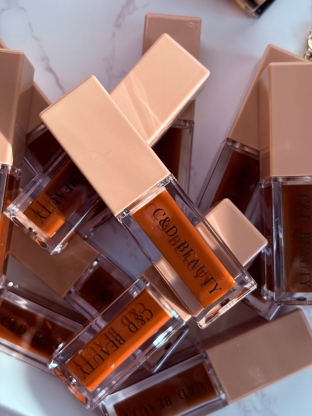 Limited Edition Luxe Lip Oils on Simply Obsessed