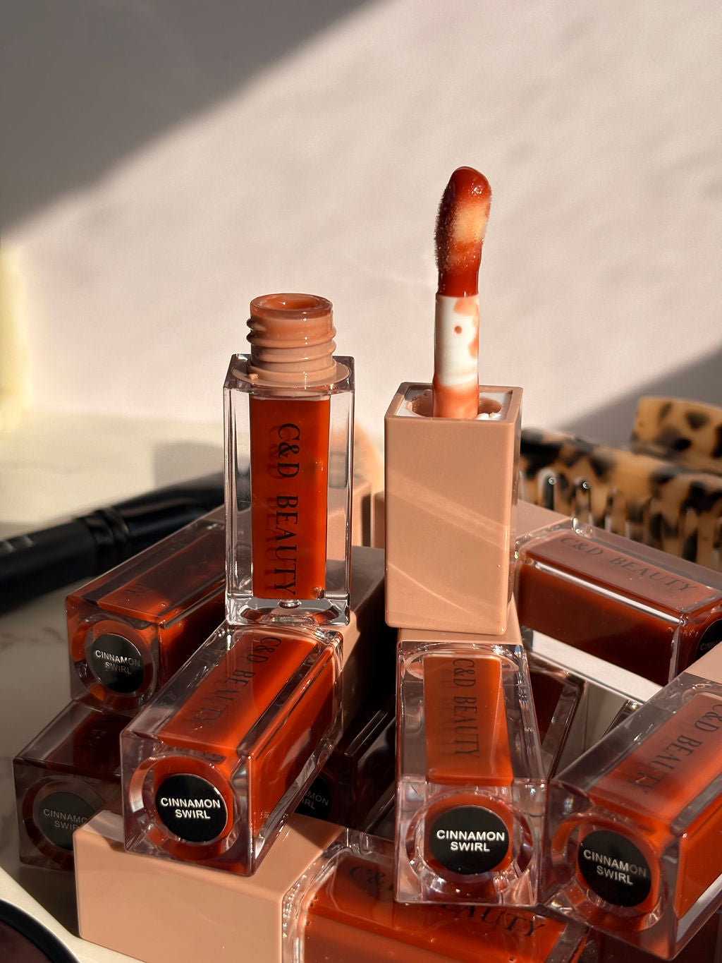 Limited Edition Luxe Lip Oils on Simply Obsessed