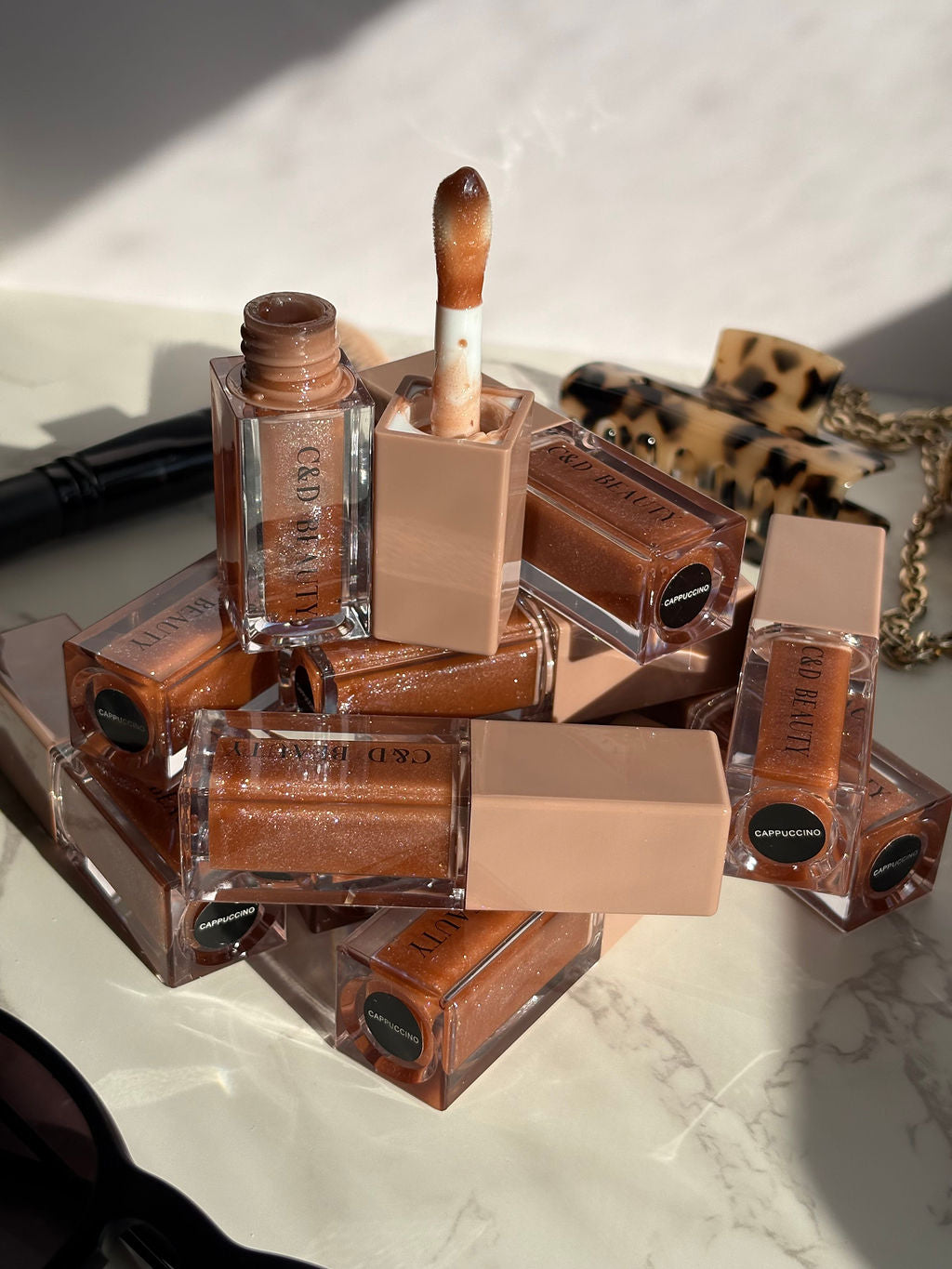 Limited Edition Luxe Lip Oils on Simply Obsessed