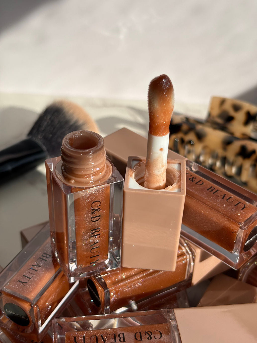 Limited Edition Luxe Lip Oils on Simply Obsessed