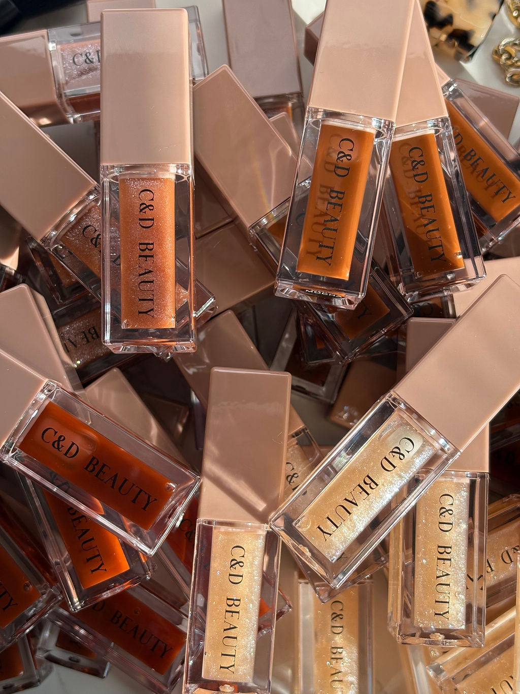 Limited Edition Luxe Lip Oils on Simply Obsessed
