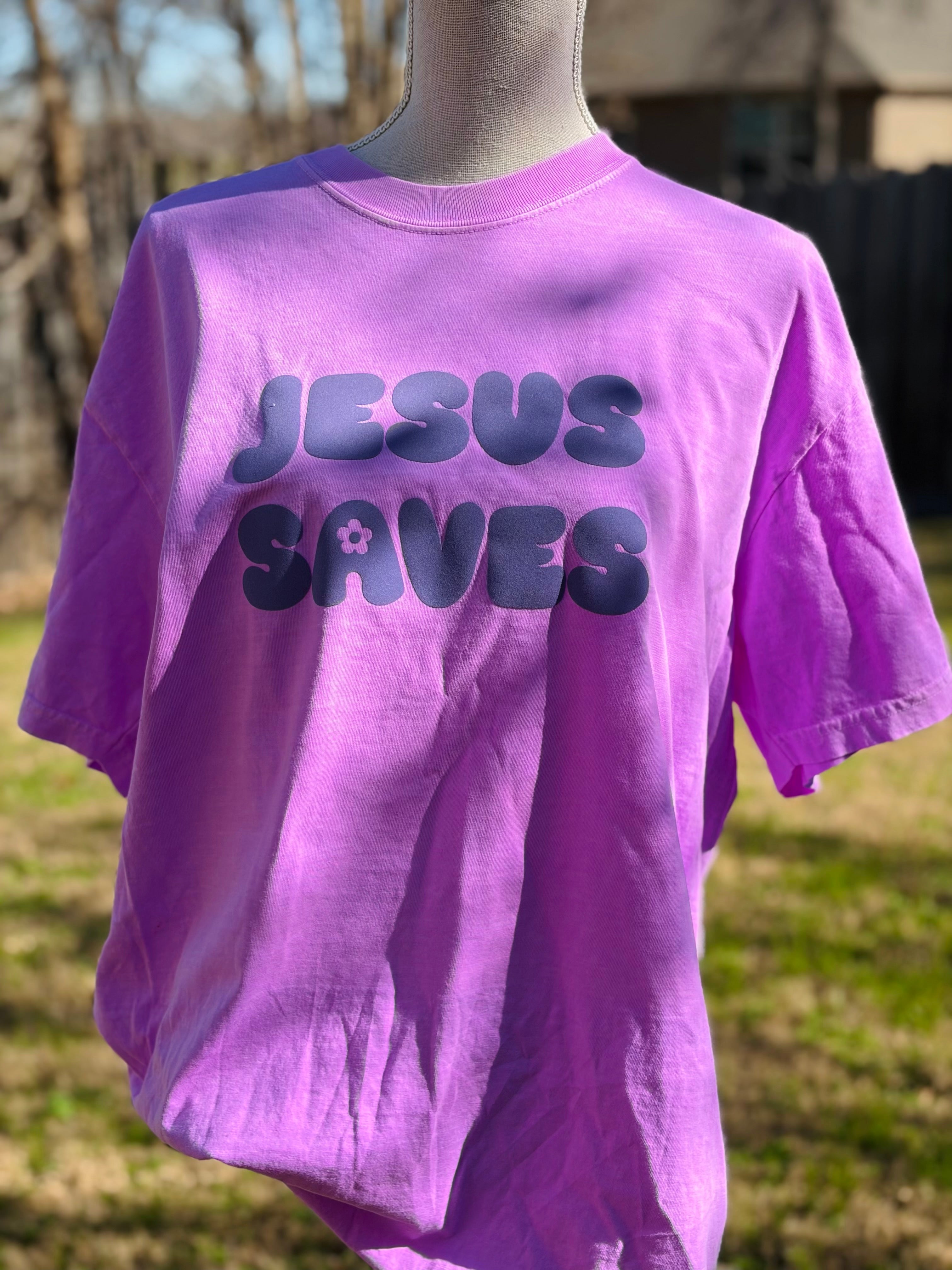 MALIBU HIPPIE Jesus Saves Tee