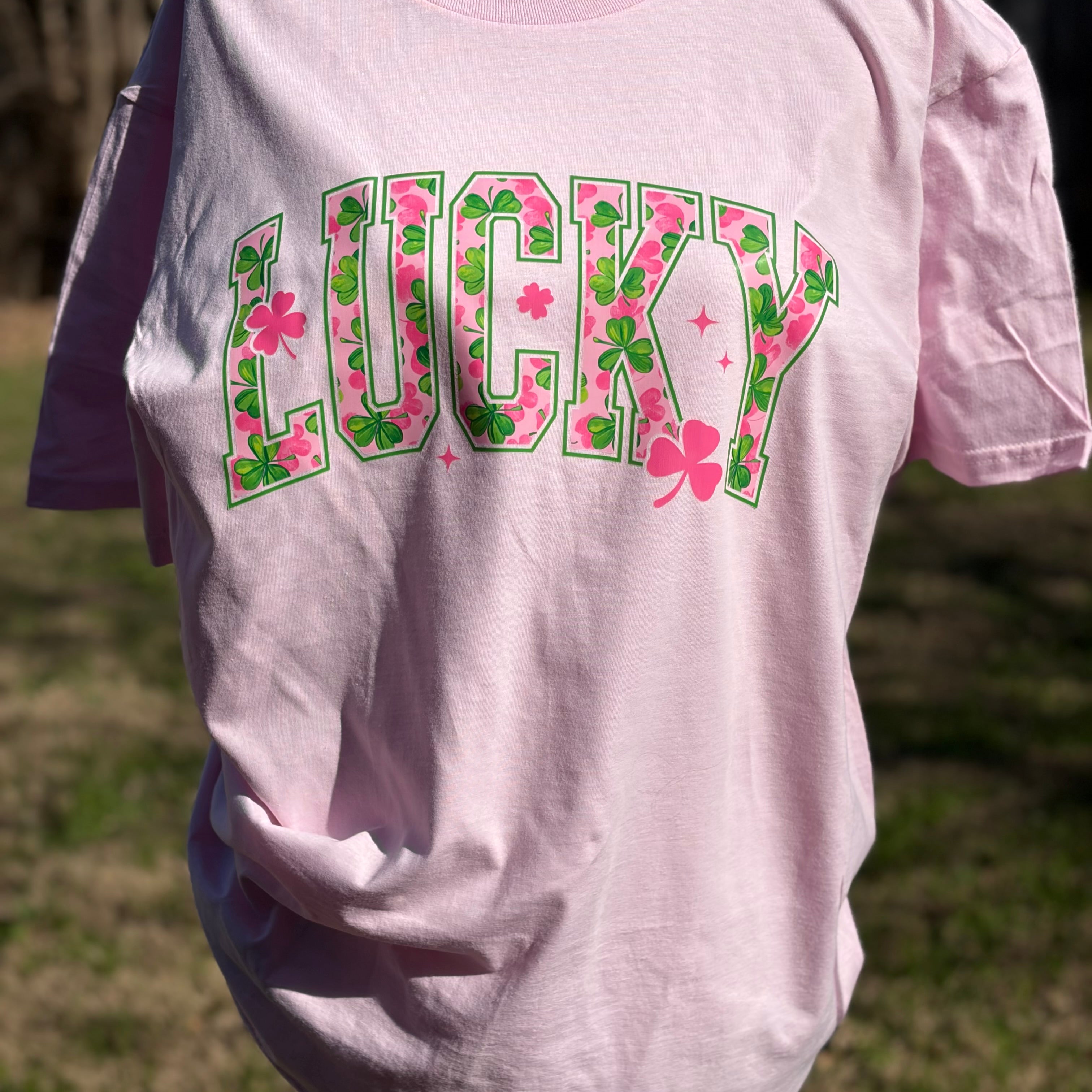 T-SHIRT JUNKIE Lucky Tee on Simply Obsessed