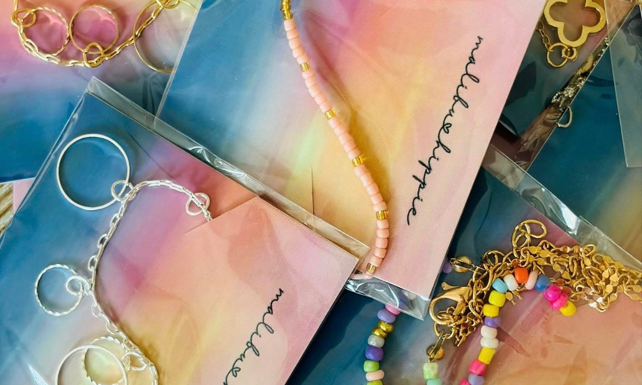 WS: 10 Pack Assorted Anklets on Simply Obsessed