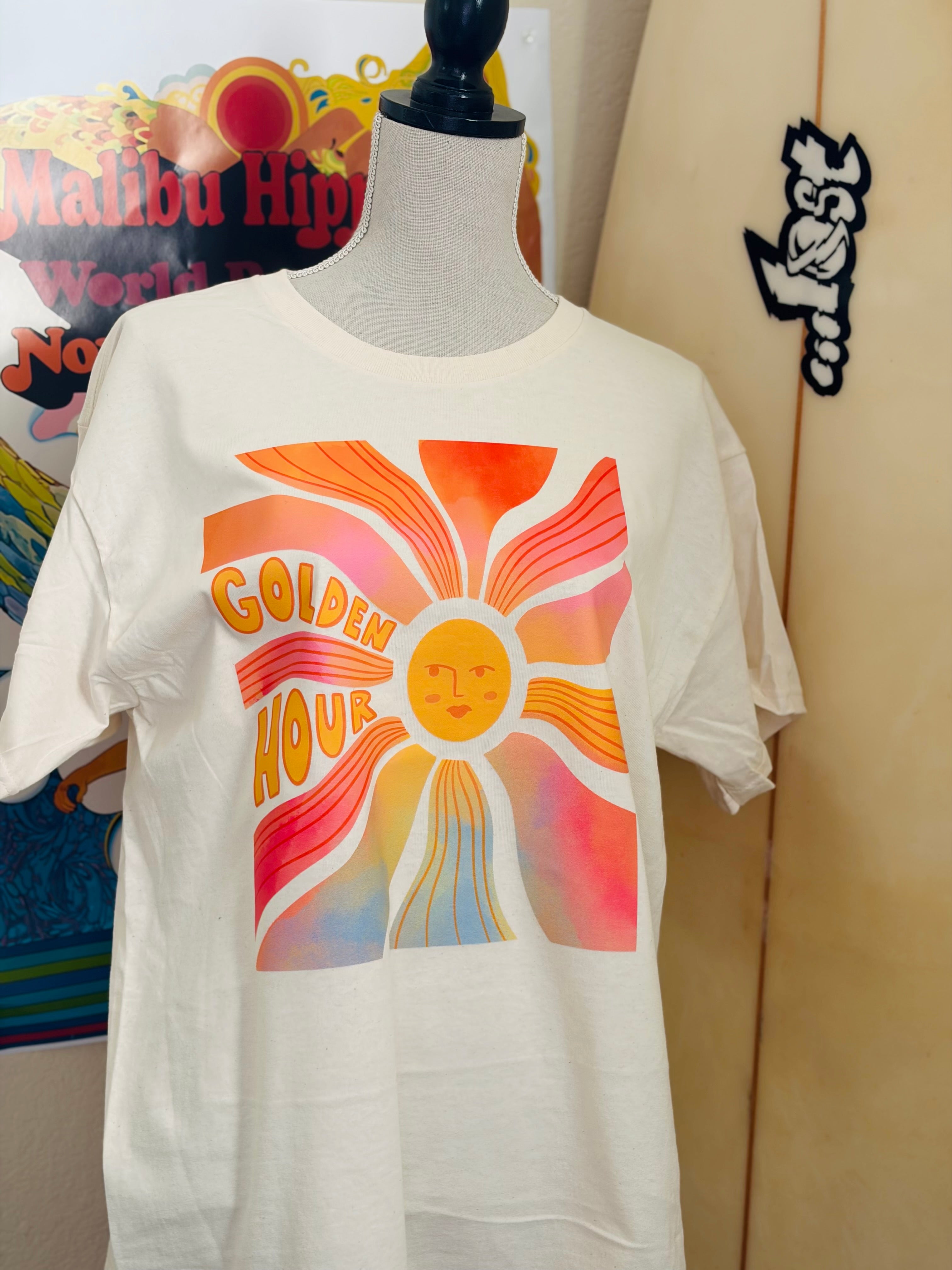 T-SHIRT JUNKIE Golden Hour Tee