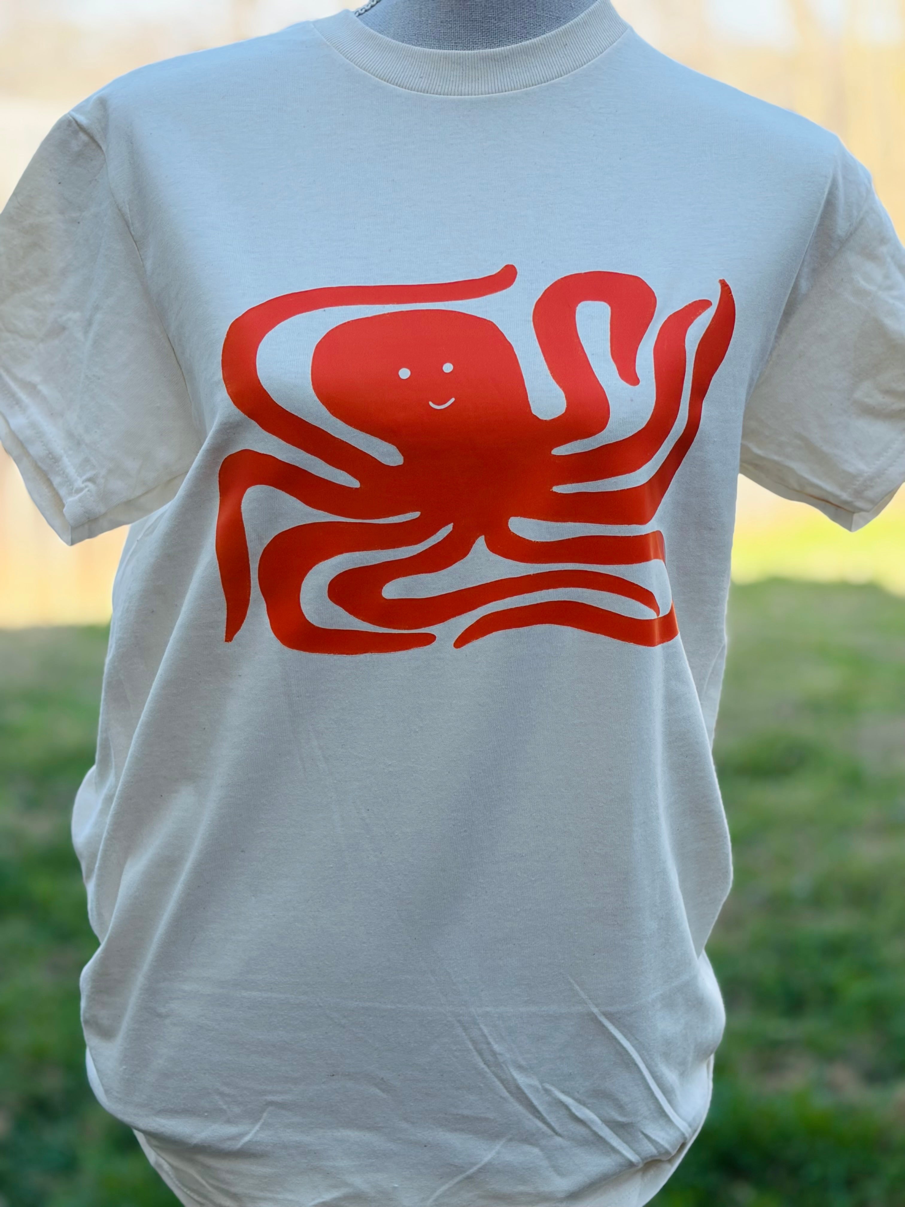T-SHIRT JUNKIE Octopus Tee on Simply Obsessed