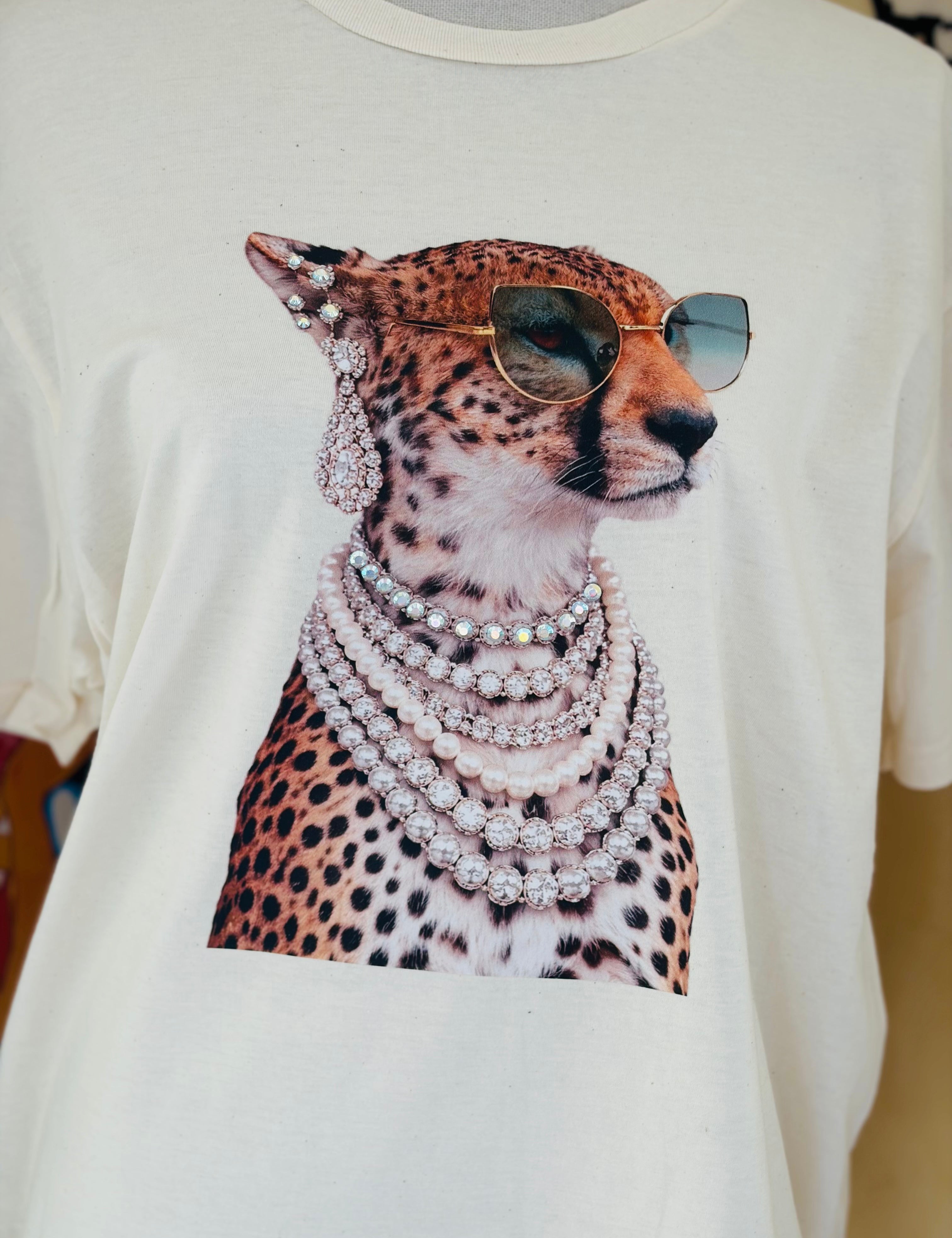 T-SHIRT JUNKIE Classy Leopard Bling Tee on Simply Obsessed