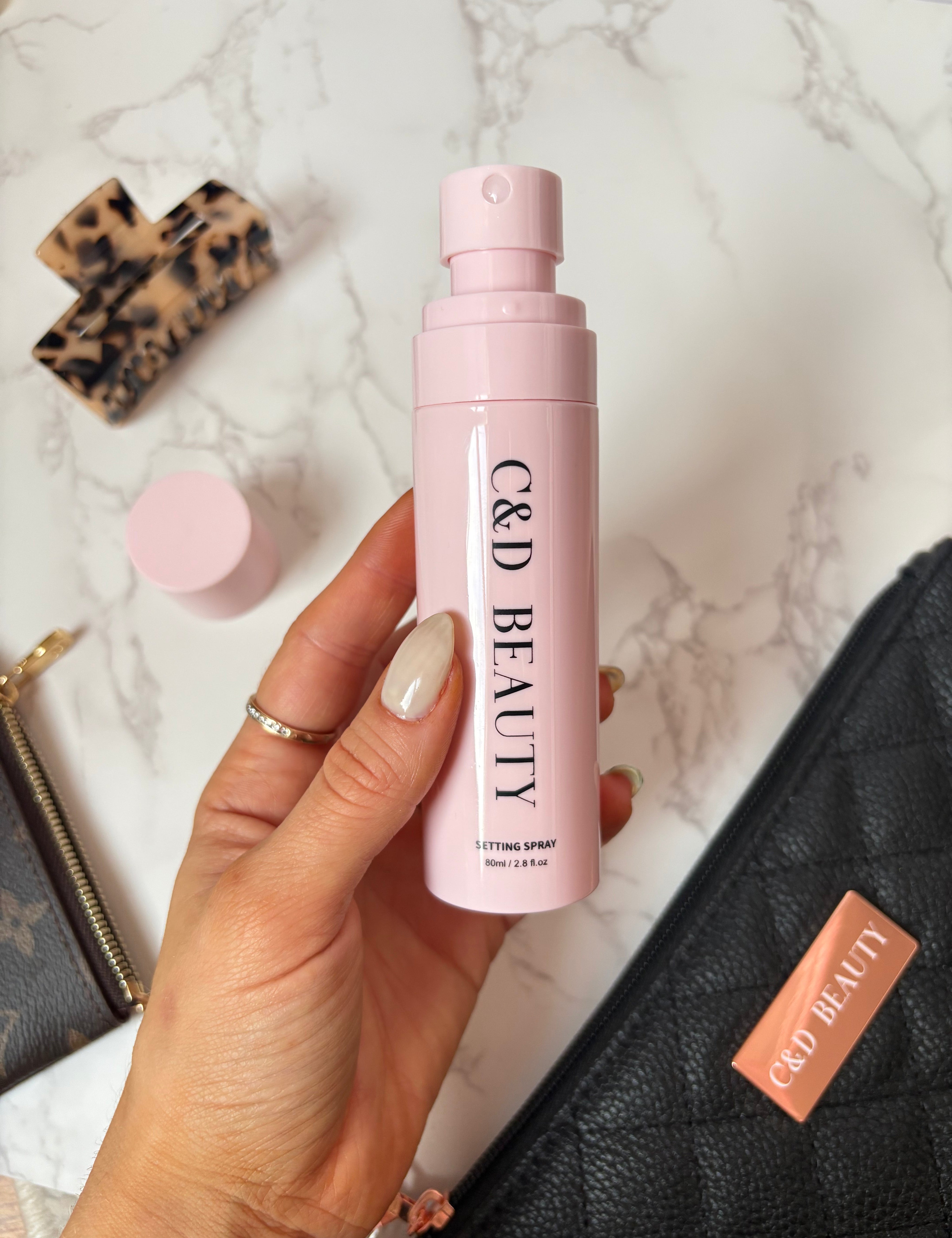 HydraLock Setting Spray on Simply Obsessed