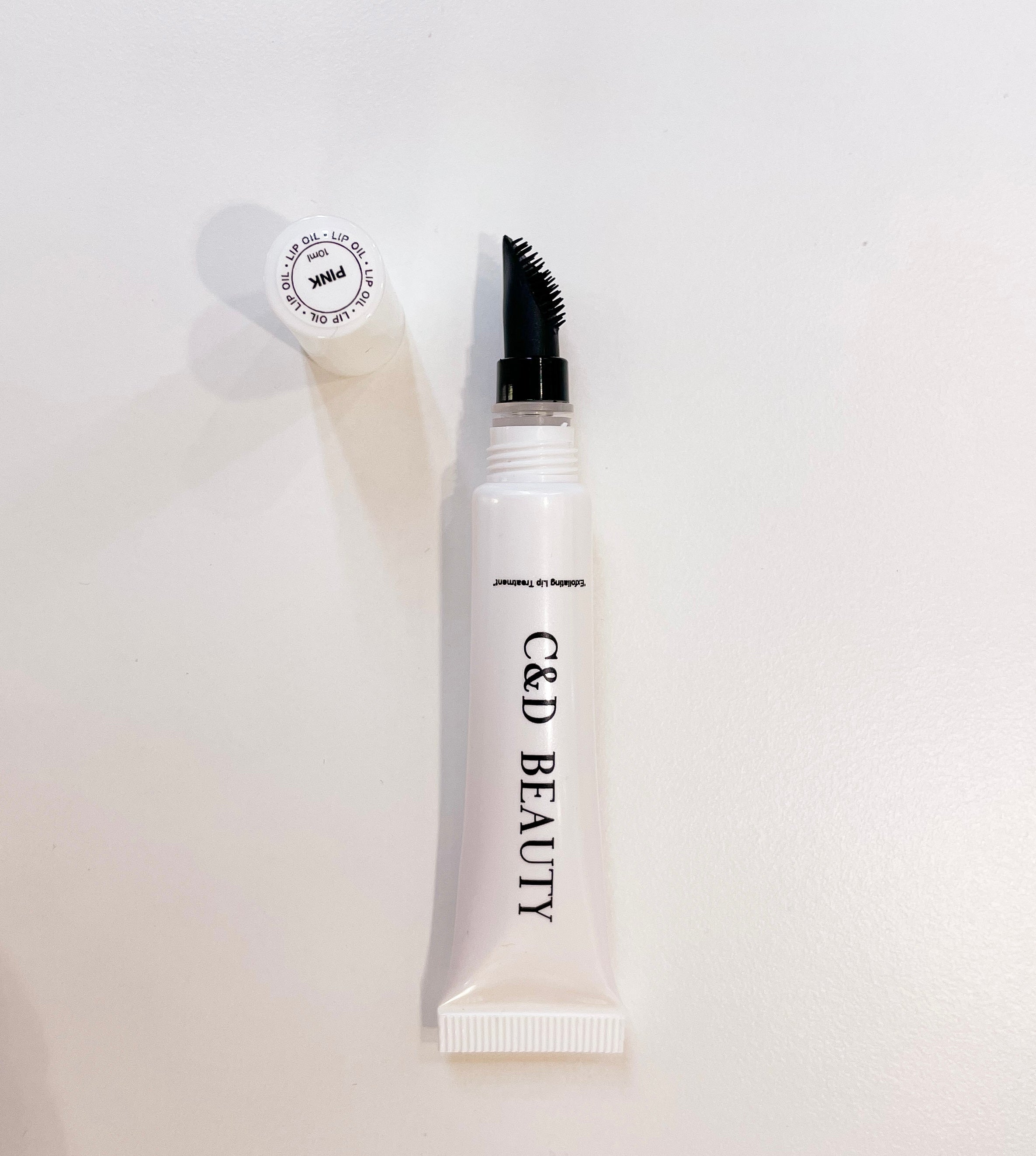 Exfoliating Lip Treatment on Simply Obsessed