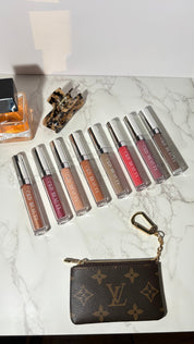 Velvet Eye Shadows on Simply Obsessed