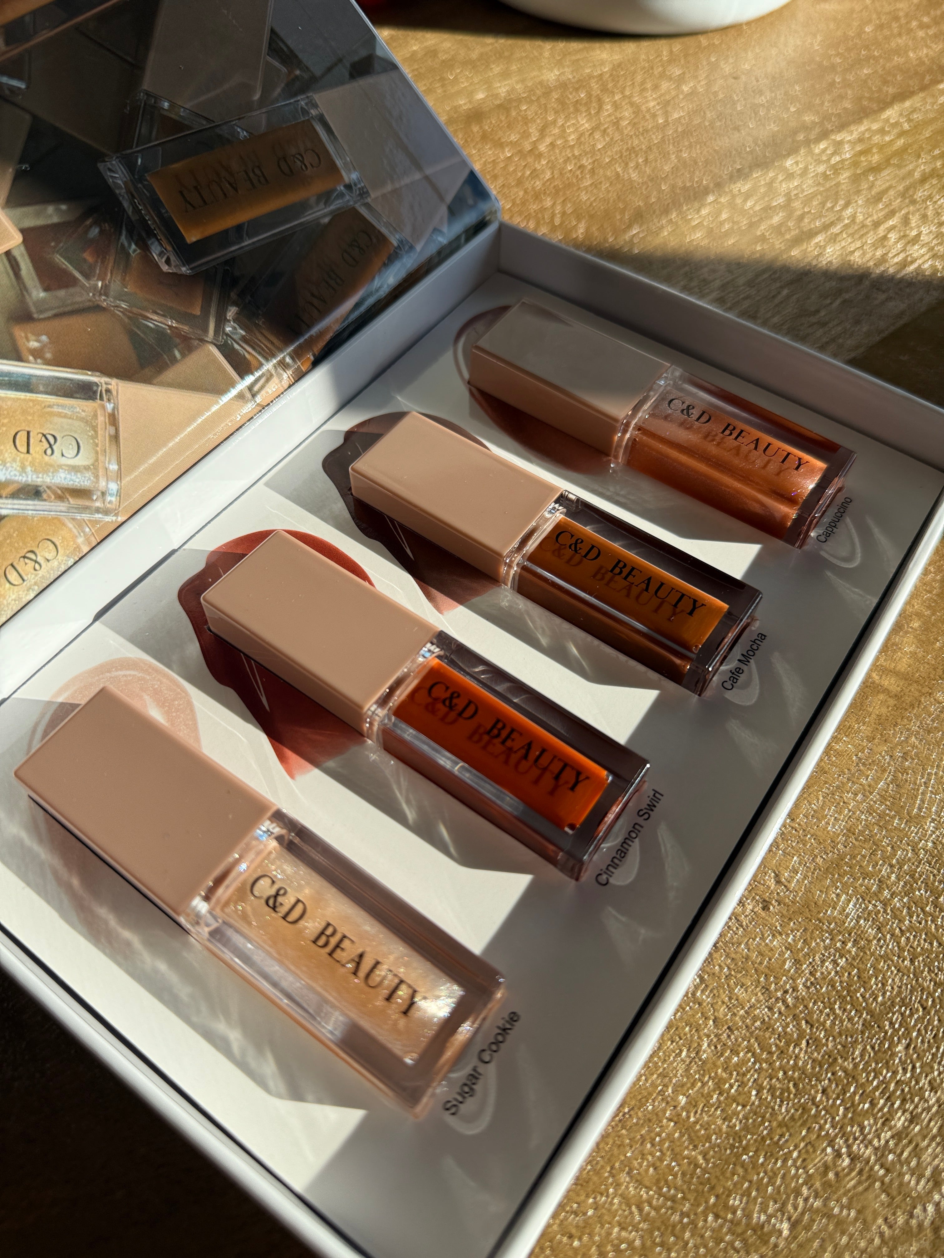 Limited Edition Luxe Lip Oils on Simply Obsessed