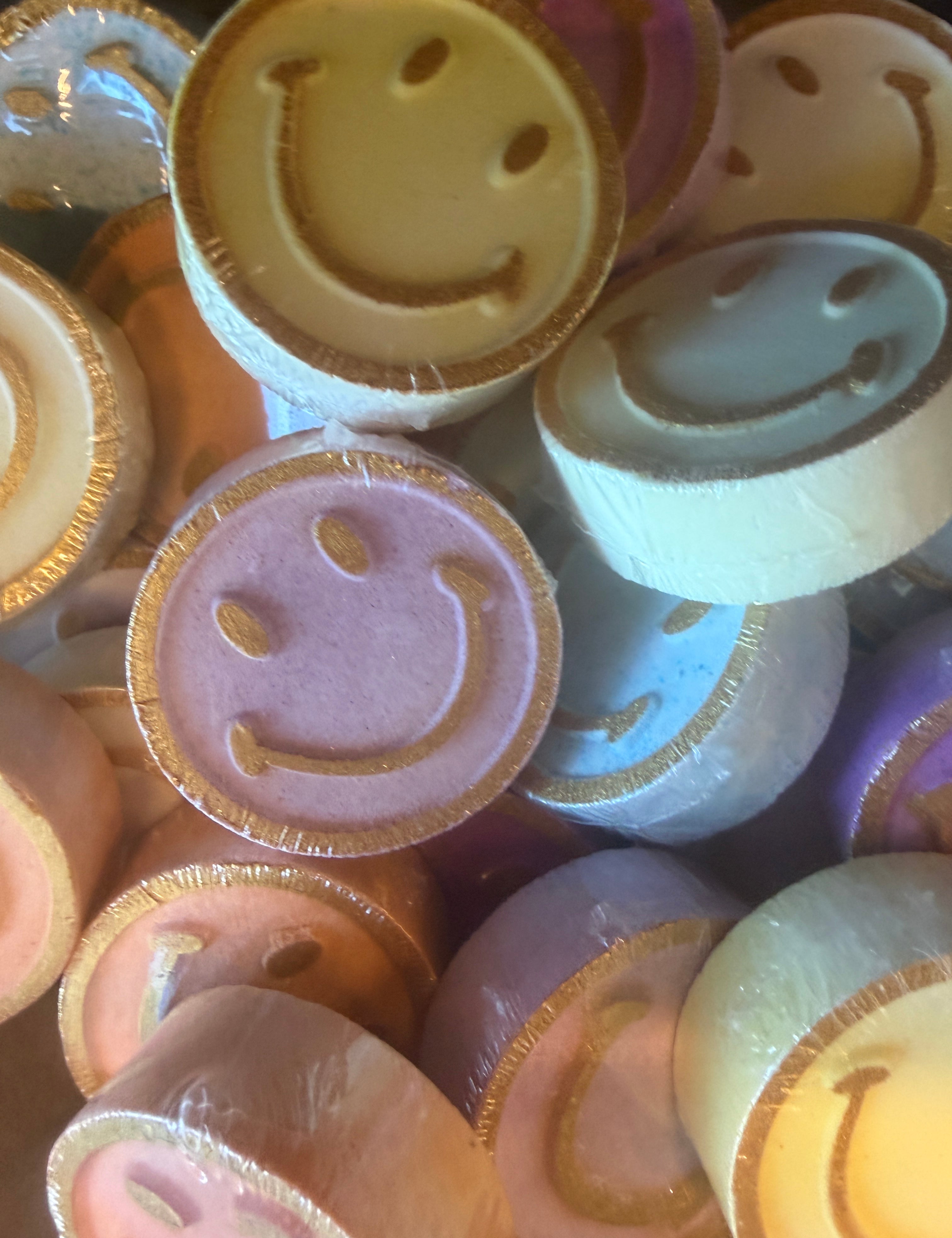Set of 3 Smiley Shower Steamers on Simply Obsessed