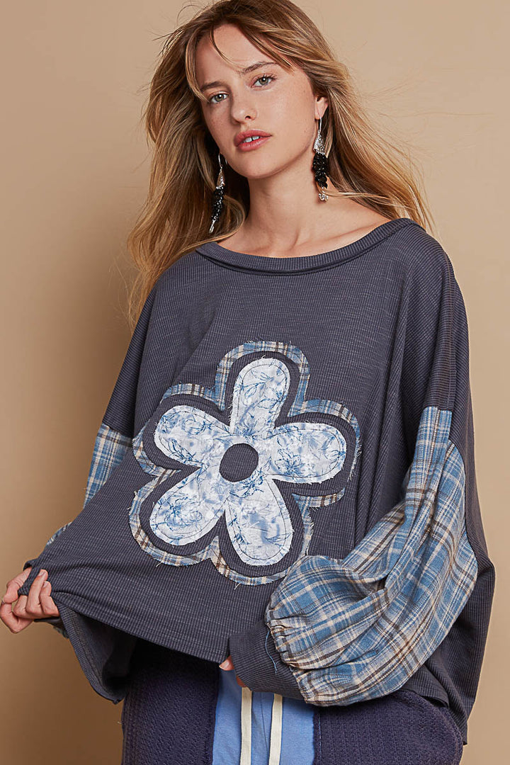 POL Knit Plaid Sleeve Flower Top - Ink Charcoal