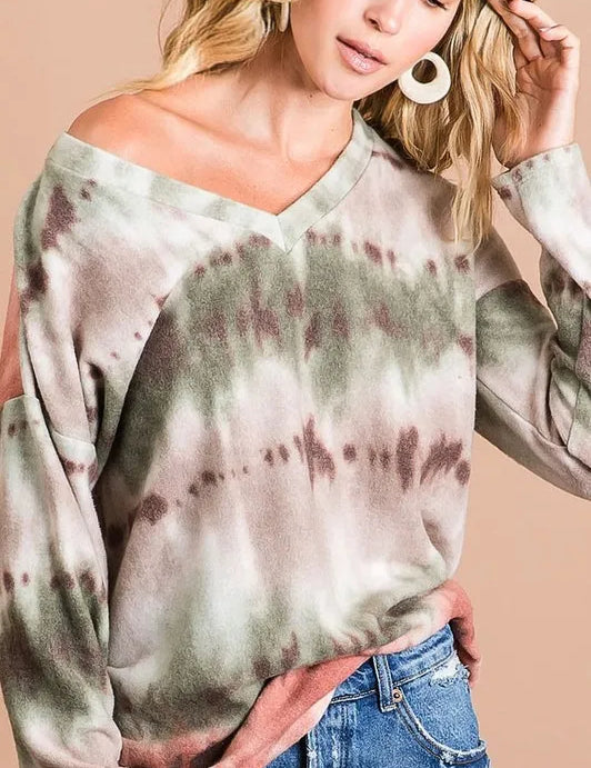 BIBI Brushed Tie Dye Looking Print V Neck Top on Simply Obsessed