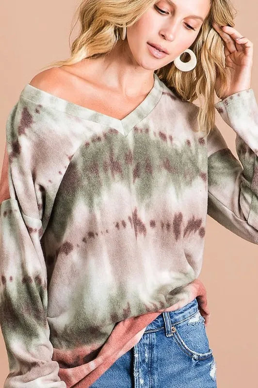 BIBI Brushed Tie Dye Looking Print V Neck Top on Simply Obsessed