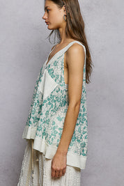 POL Floral V-Neck Tank with Front Pocket on Simply Obsessed
