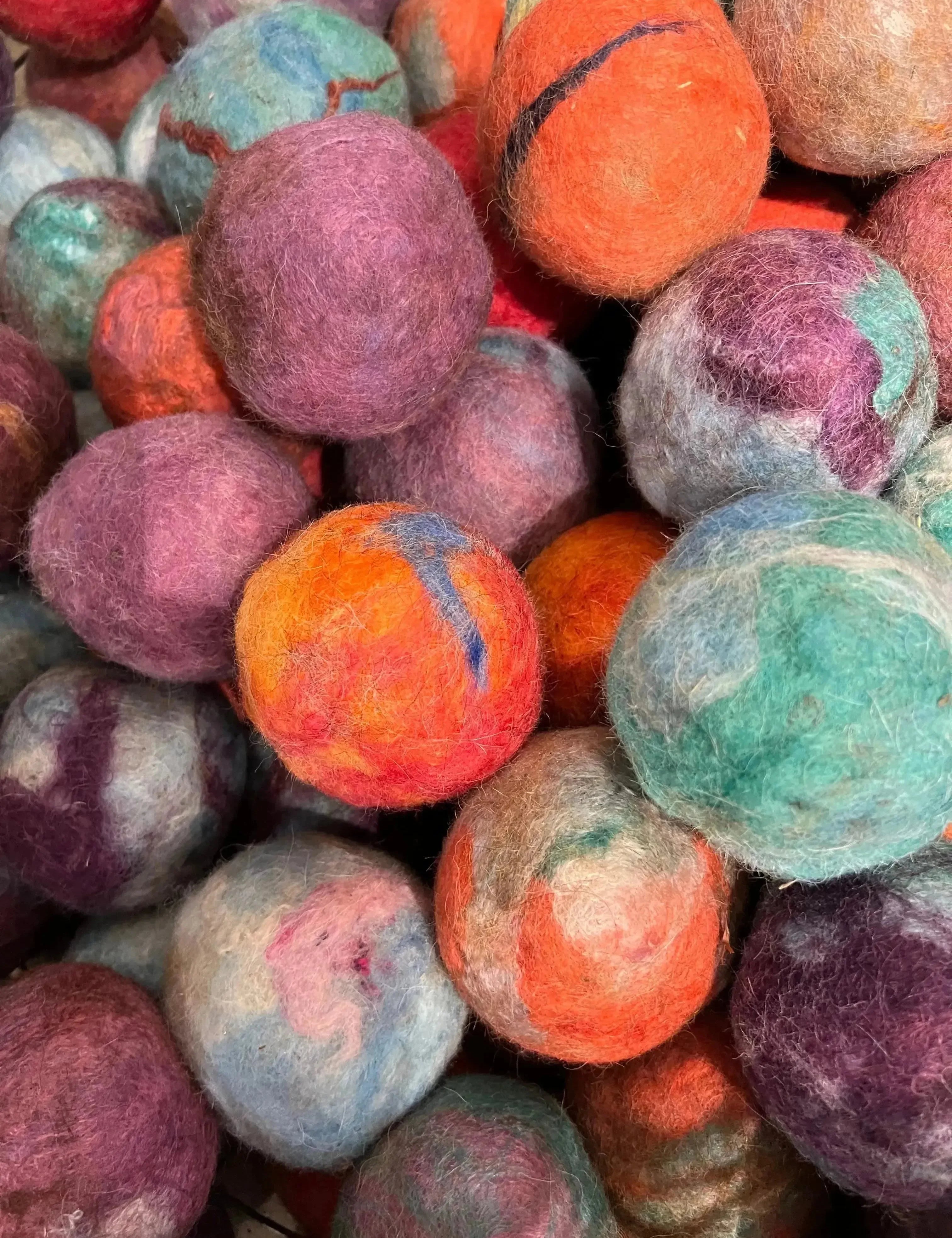 Alpaca Dryer Balls (Set of 3) on Simply Obsessed