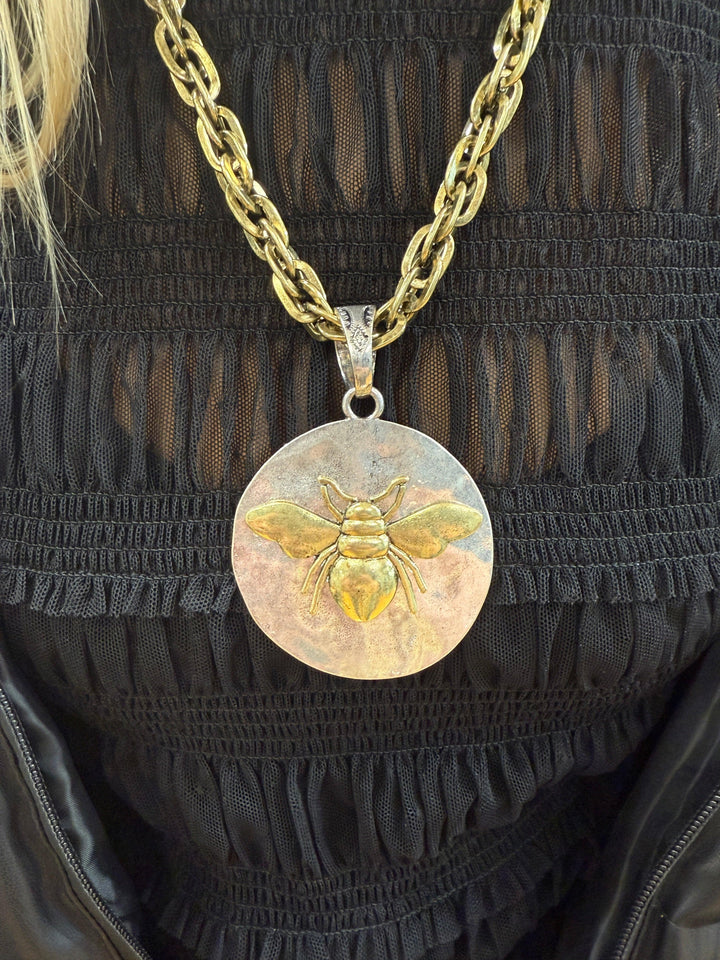 ATG Bee Necklace on Simply Obsessed