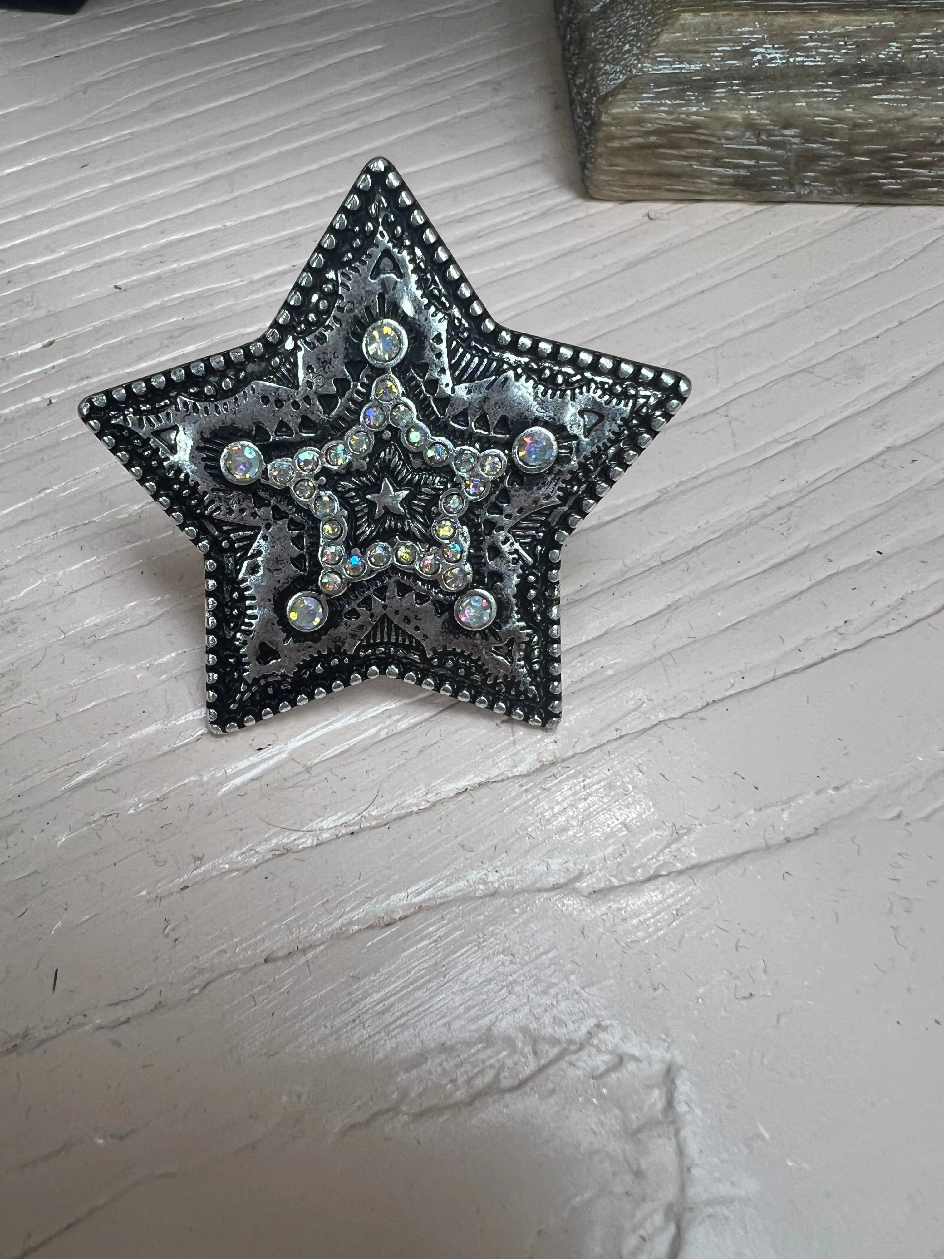 ATG Bling Star Stretchy Ring on Simply Obsessed