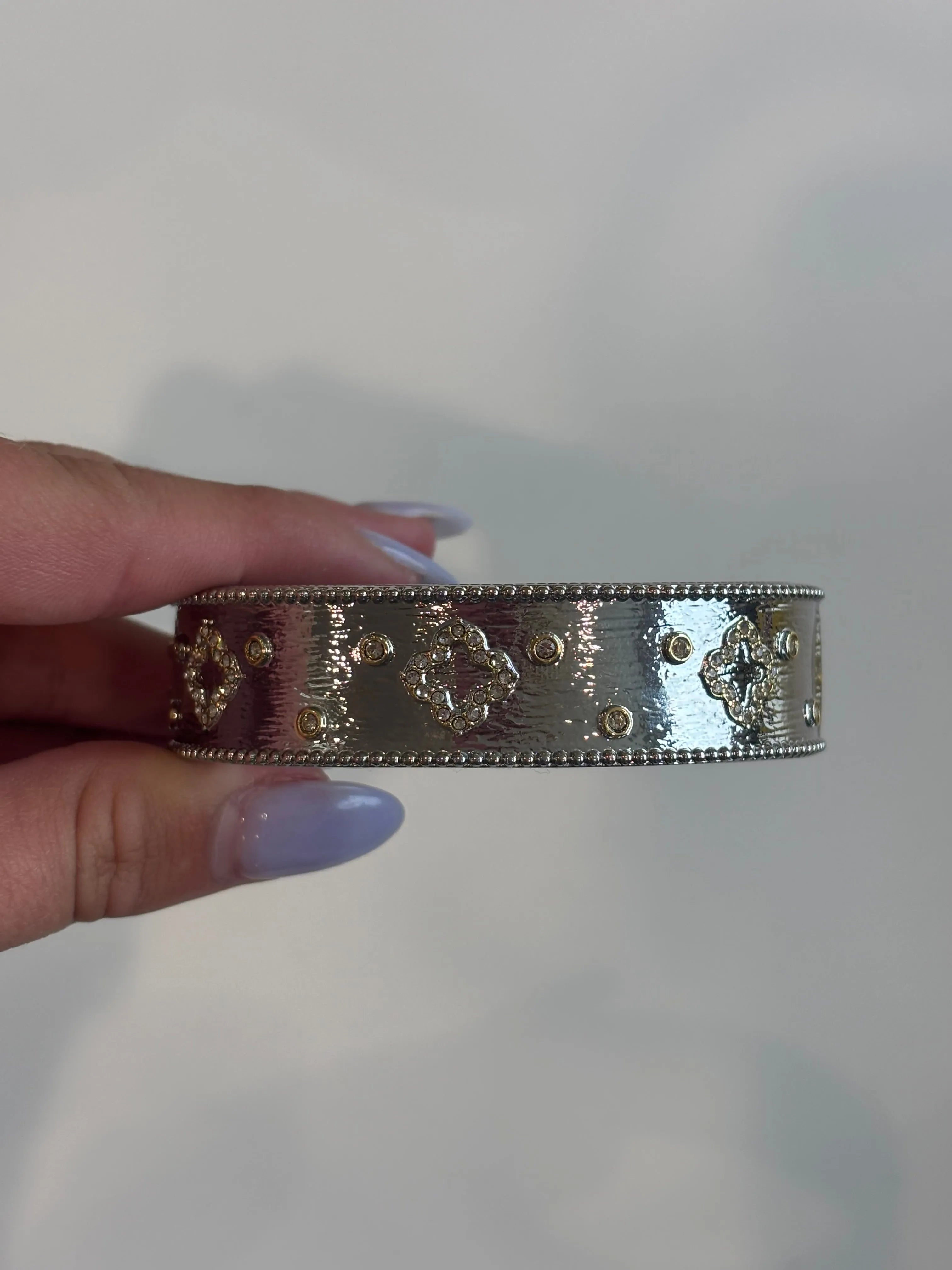 ATG Silver Clover Stretch Bracelet on Simply Obsessed