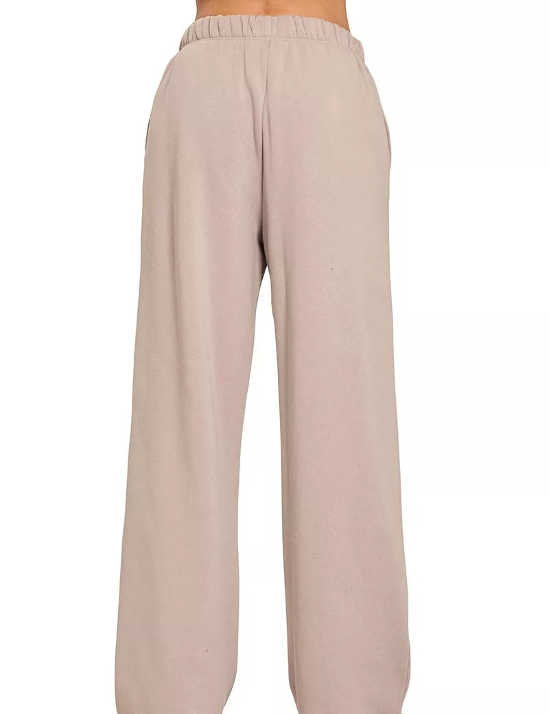 ZENANA Fleece Sweatpant with Pockets on Simply Obsessed