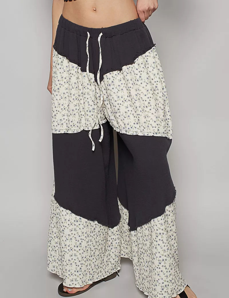 POL Contrast Floral Drawstring Wide Leg Pants on Simply Obsessed