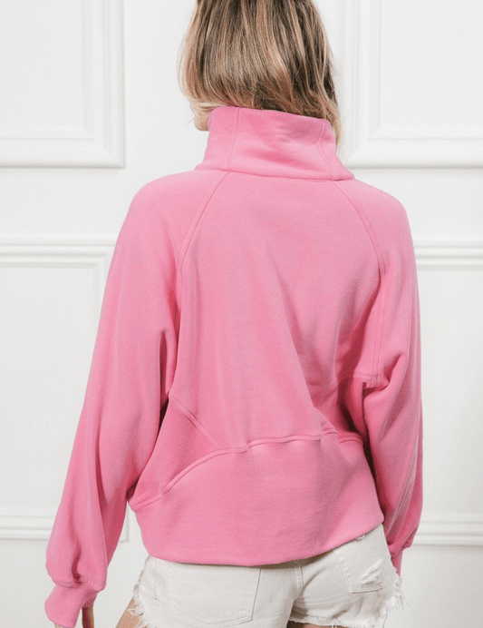  Front Pocket Detail on Simply Obsessed