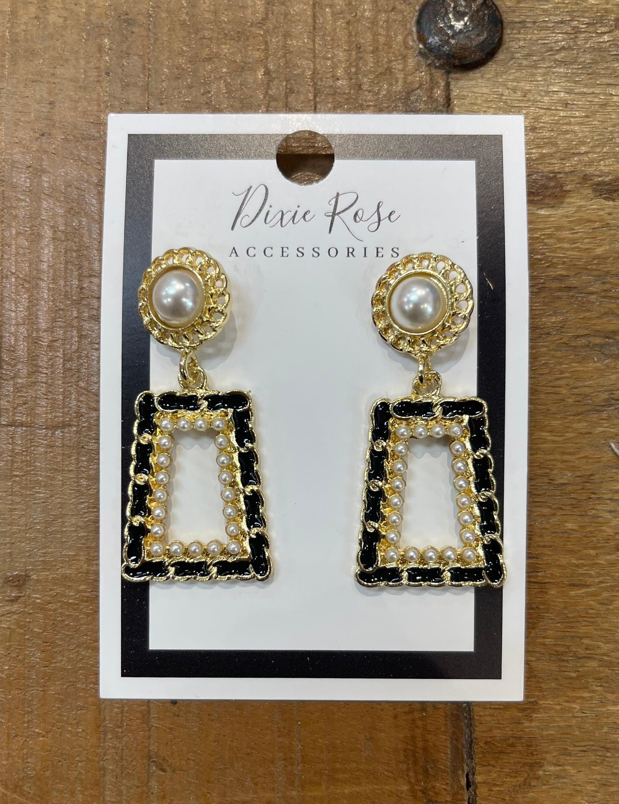 Black and Pearl Dangle Earrings on Simply Obsessed