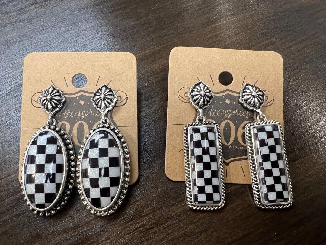 Black/White Checkered Earrings on Simply Obsessed