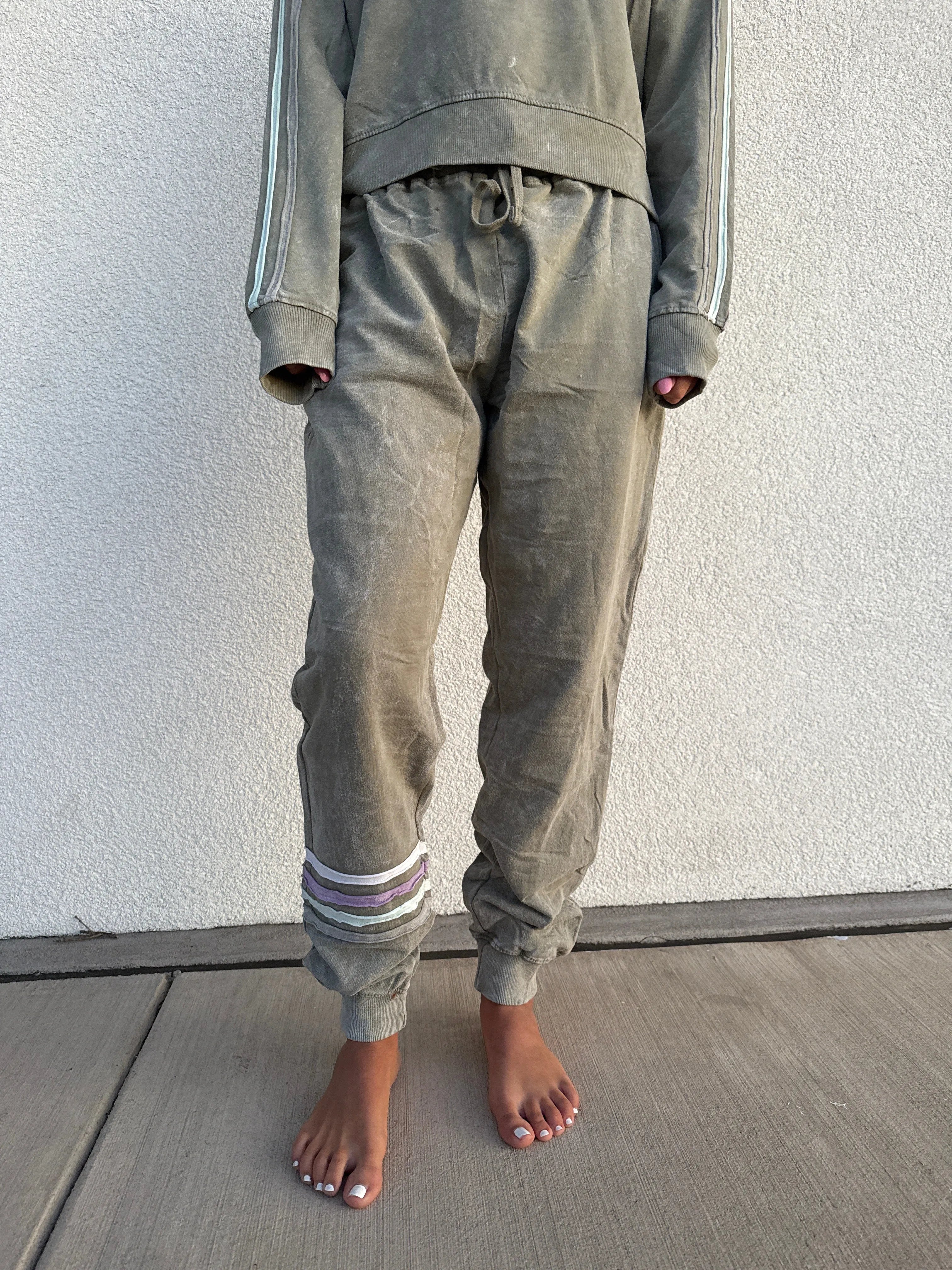 BLOOM + POP Tie Dyed Jogger Pants on Simply Obsessed