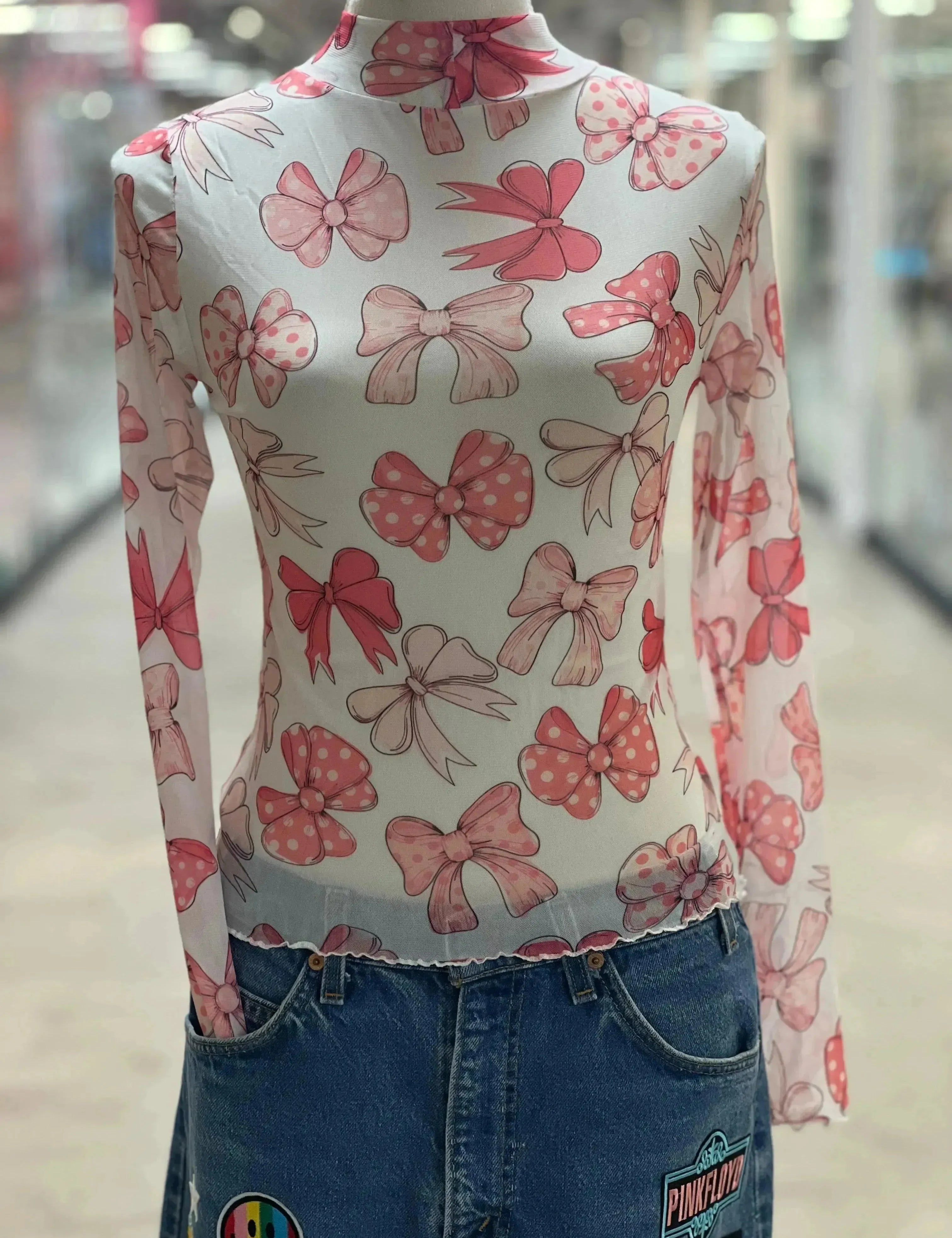Bow Mesh on Simply Obsessed