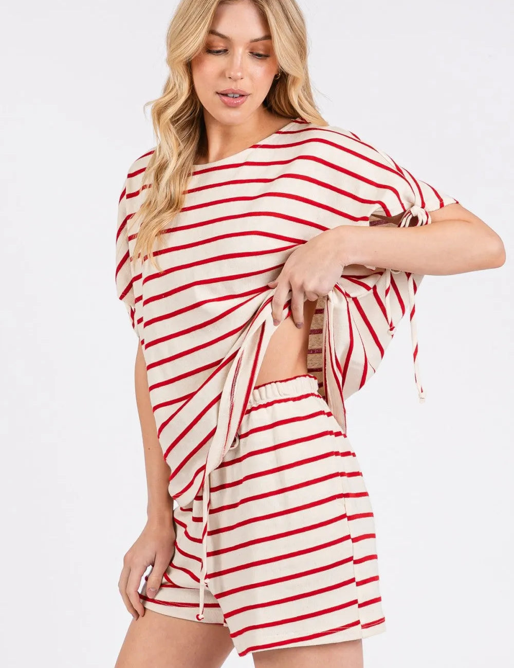  Ties - RED on Simply Obsessed