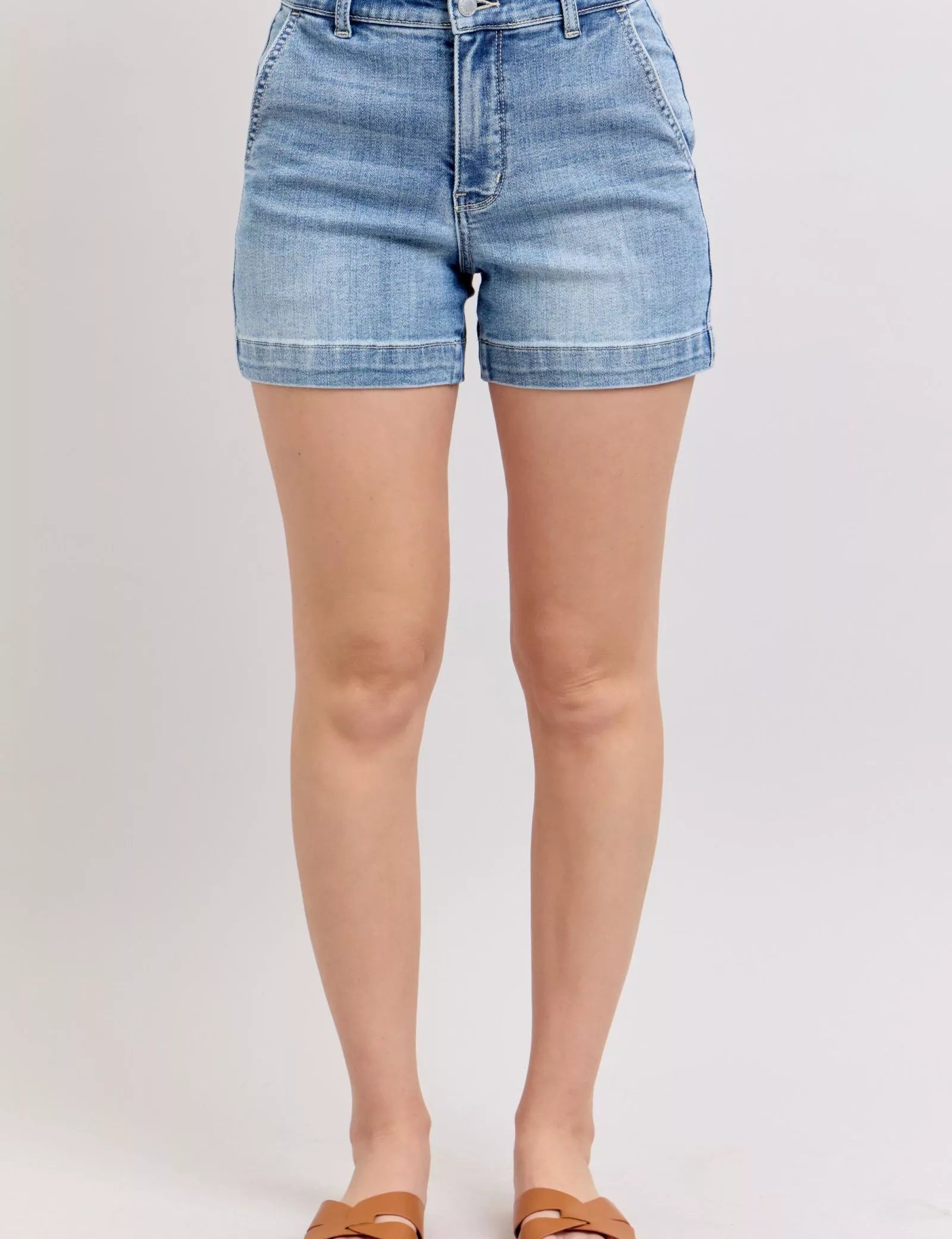 JUDY BLUE Mid Rise Denim Shorts on Simply Obsessed
