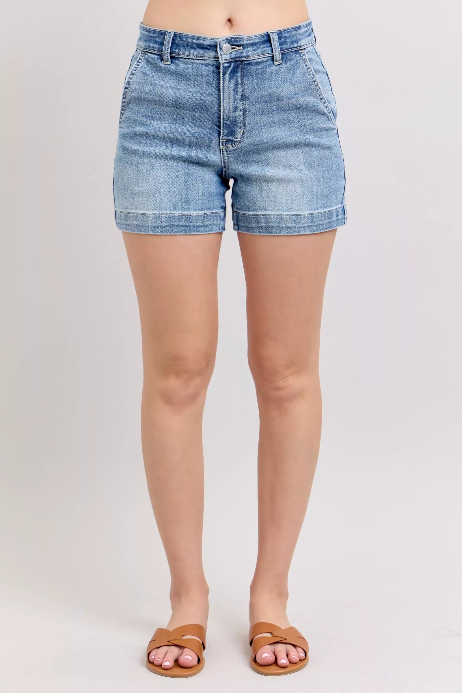 JUDY BLUE Mid Rise Denim Shorts on Simply Obsessed