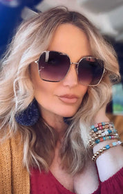 DAX Aspen in Grey Sunglasses on Simply Obsessed