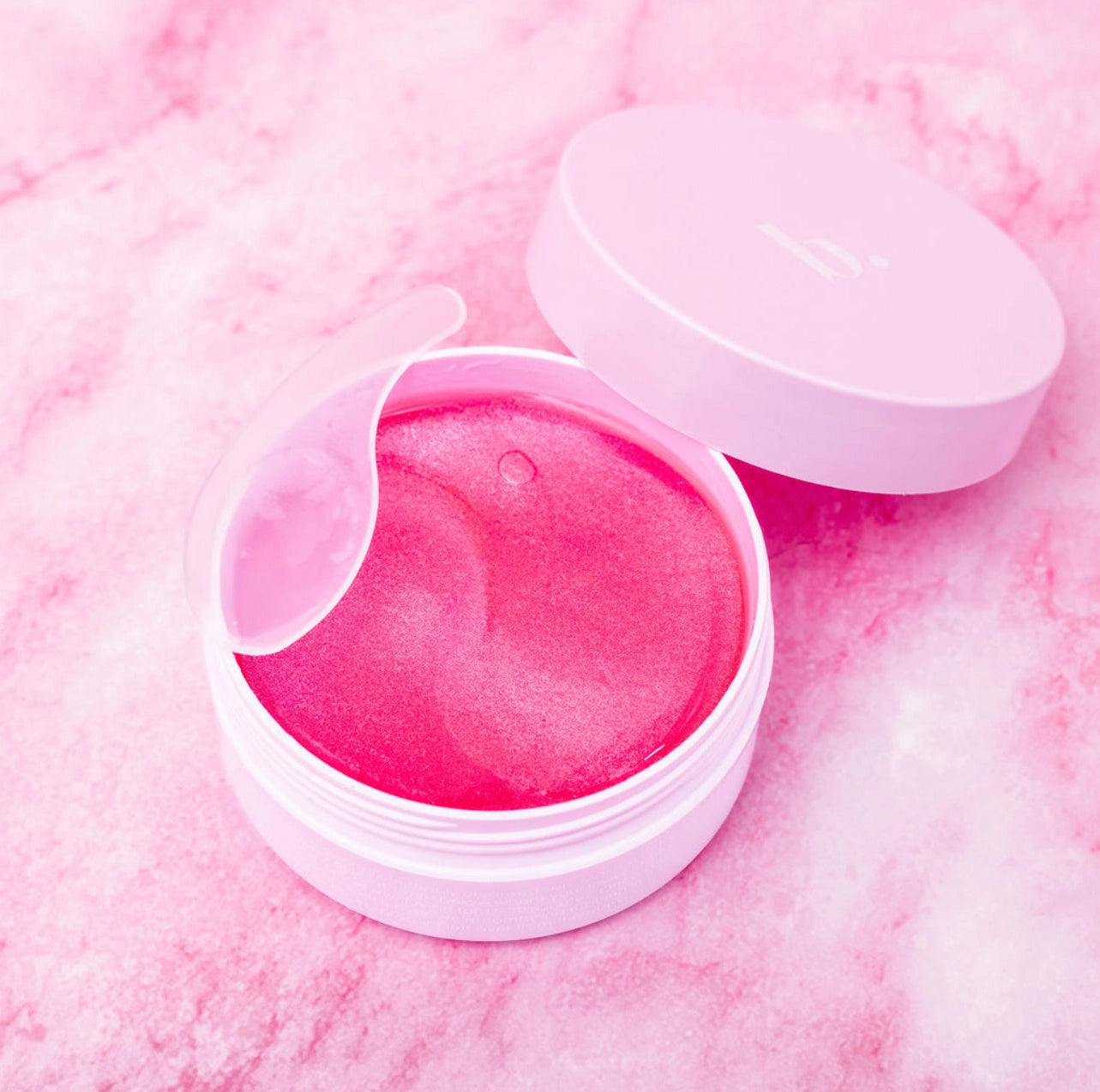 eye luv jar on Simply Obsessed