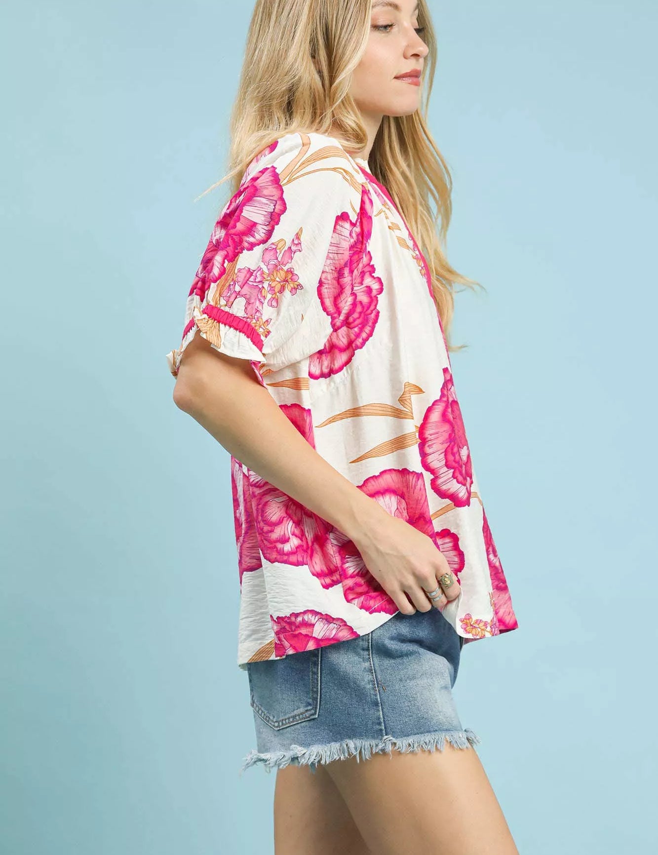 UMGEE Floral V-Neck Puff Sleeve Blouse on Simply Obsessed