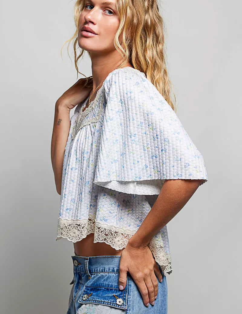 POL Floral Print Lace Trim Blouse **SALE** on Simply Obsessed
