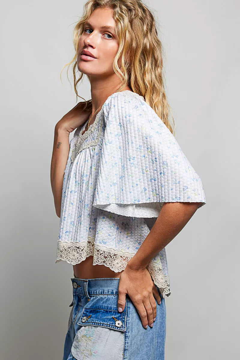 POL Floral Print Lace Trim Blouse **SALE** on Simply Obsessed