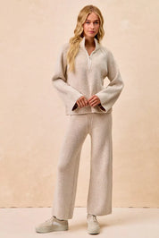 BiBi Two Tone Rib Texured Knit Collared Top with Zip Up on Simply Obsessed