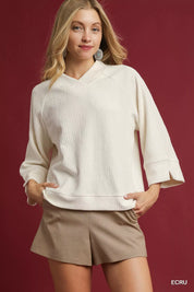 Umgee Textured Knit V-Neck Top on Simply Obsessed