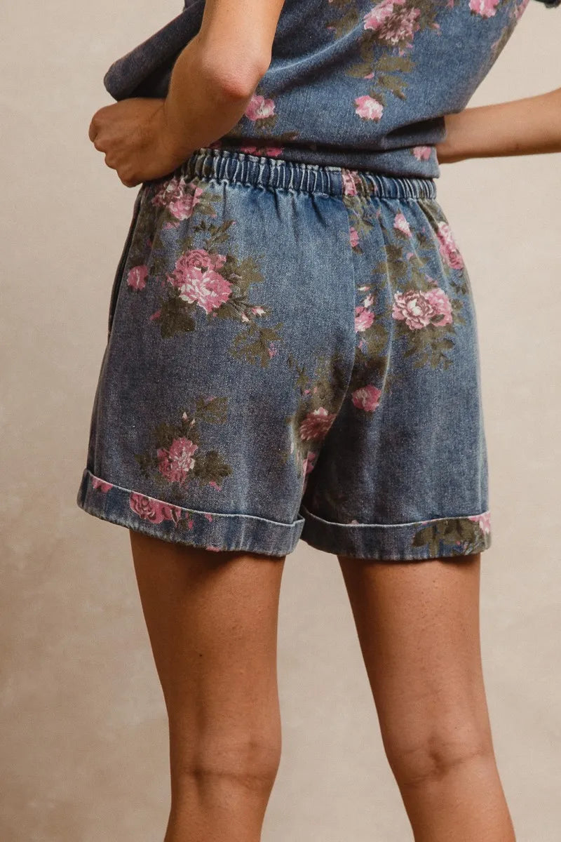 BiBi Floral Printed Denim Short Pants With Pocket on Simply Obsessed