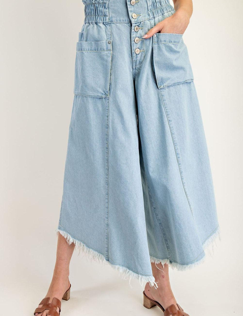 EESOME Mineral Washed Wide Leg Denim Culottes - LIGHT DENIM on Simply Obsessed