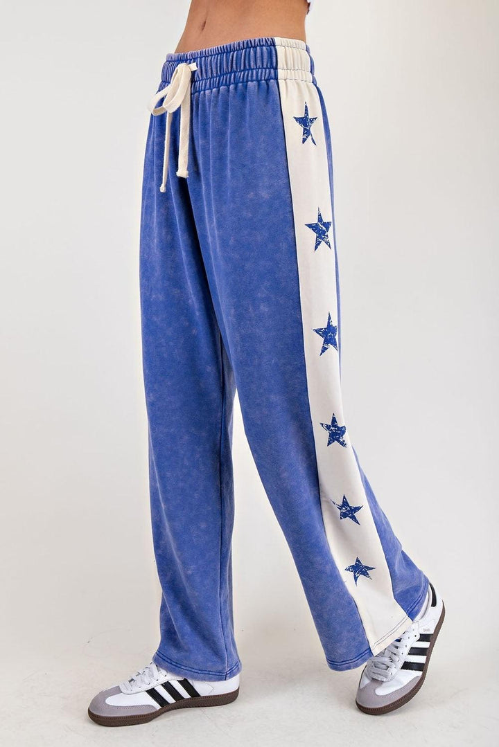 EESOME Star Mineral Wash Sweatpants on Simply Obsessed