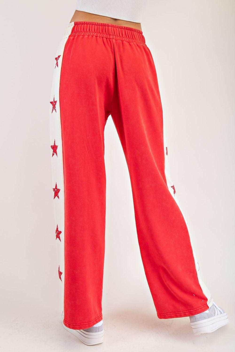 EESOME Star Mineral Wash Sweatpants on Simply Obsessed