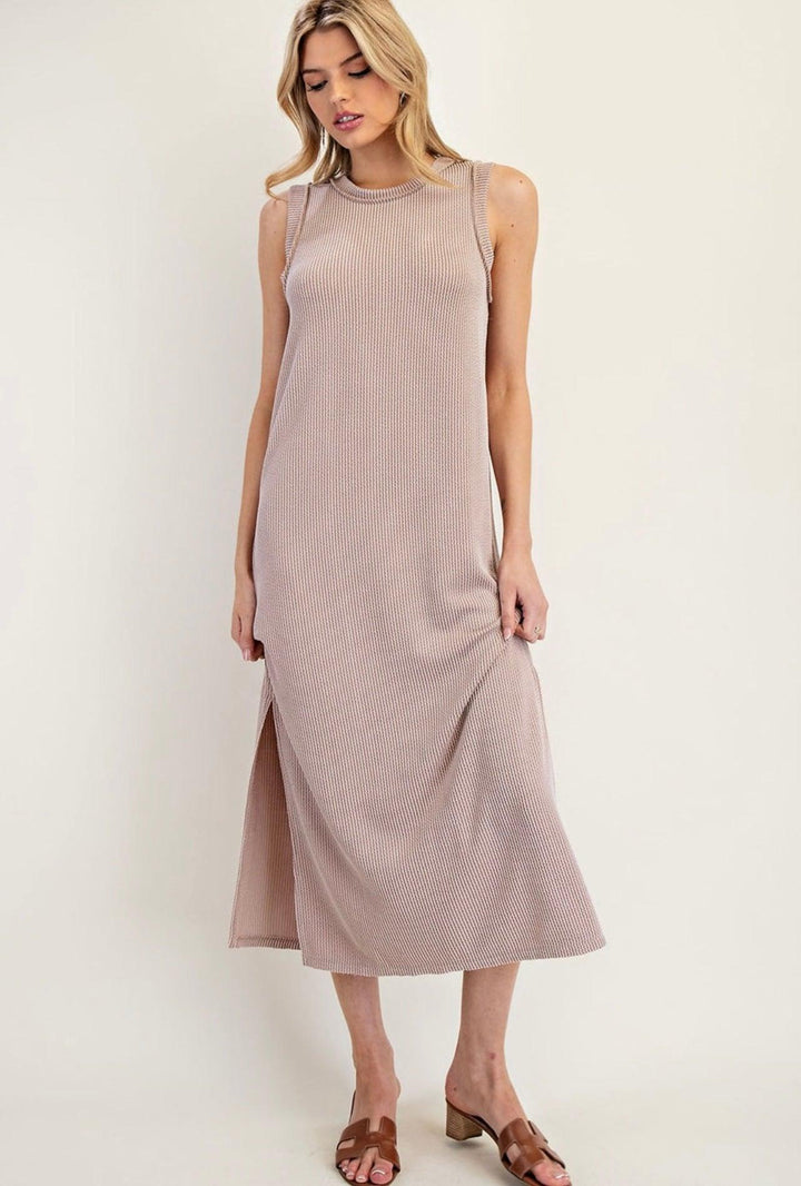 EESOME Textured Midi Dress w/ Side Slit on Simply Obsessed