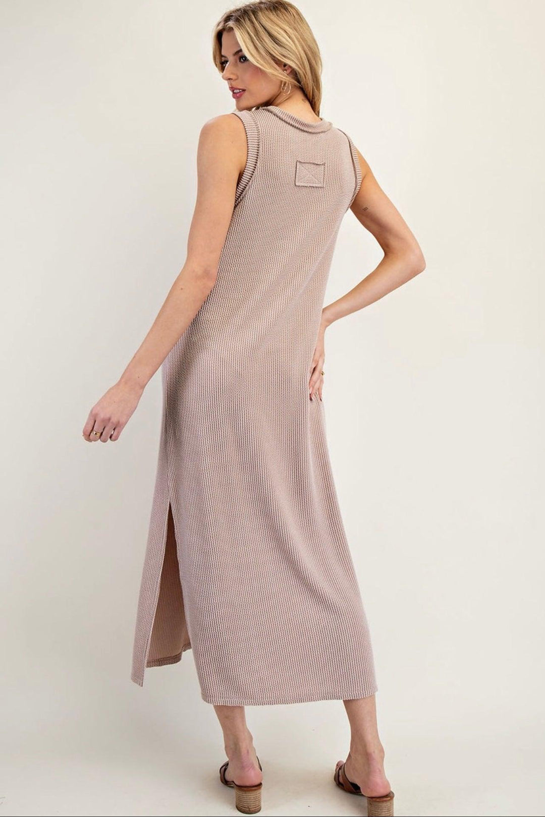 EESOME Textured Midi Dress w/ Side Slit on Simply Obsessed