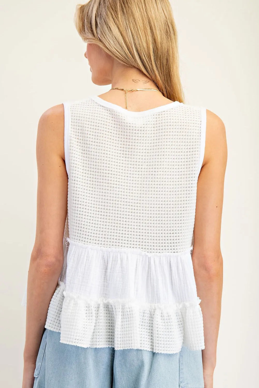 EESOME Waffle Knit V-Neck Top on Simply Obsessed
