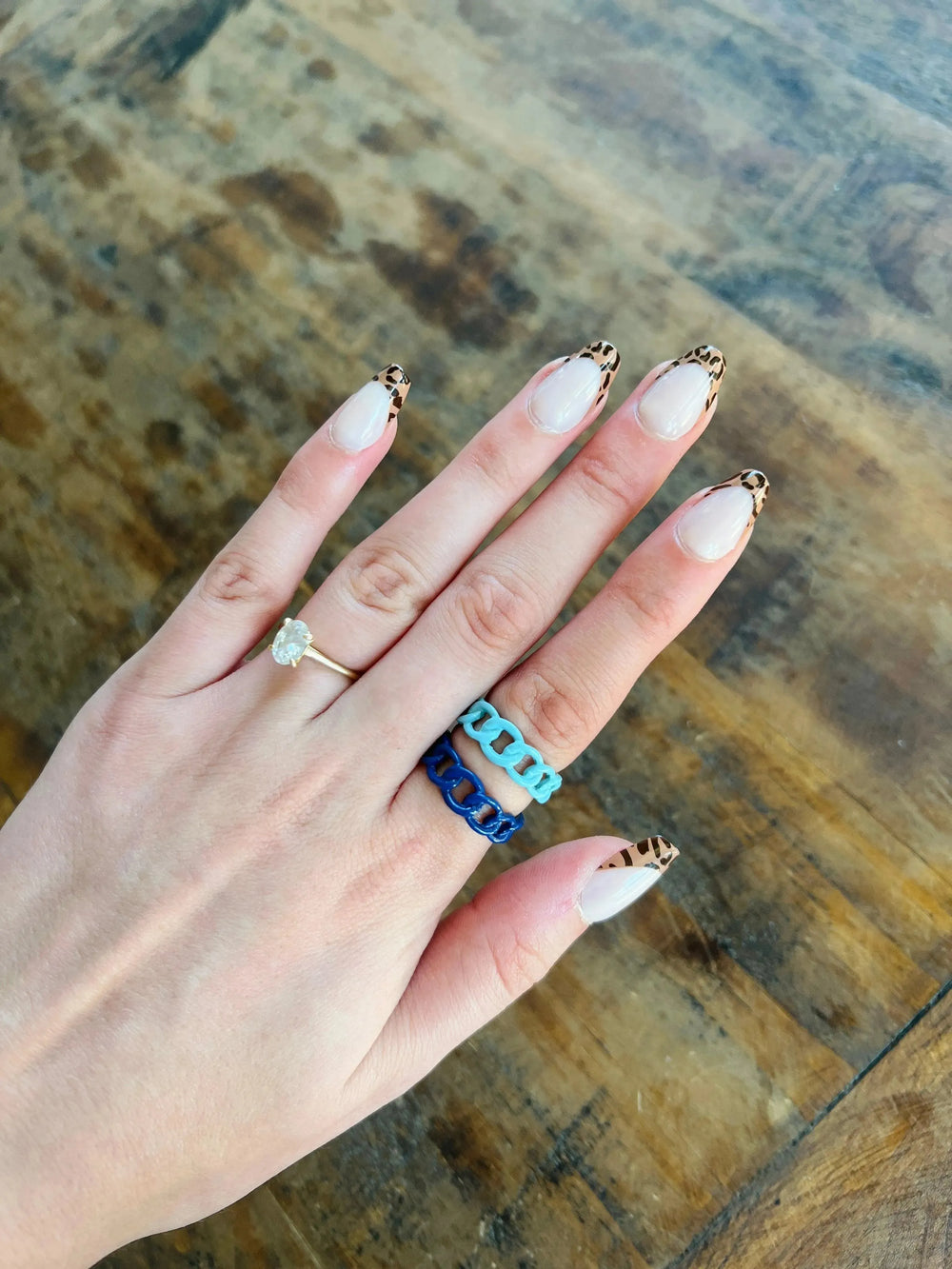 Enamel Chain Link Adjustable Rings on Simply Obsessed